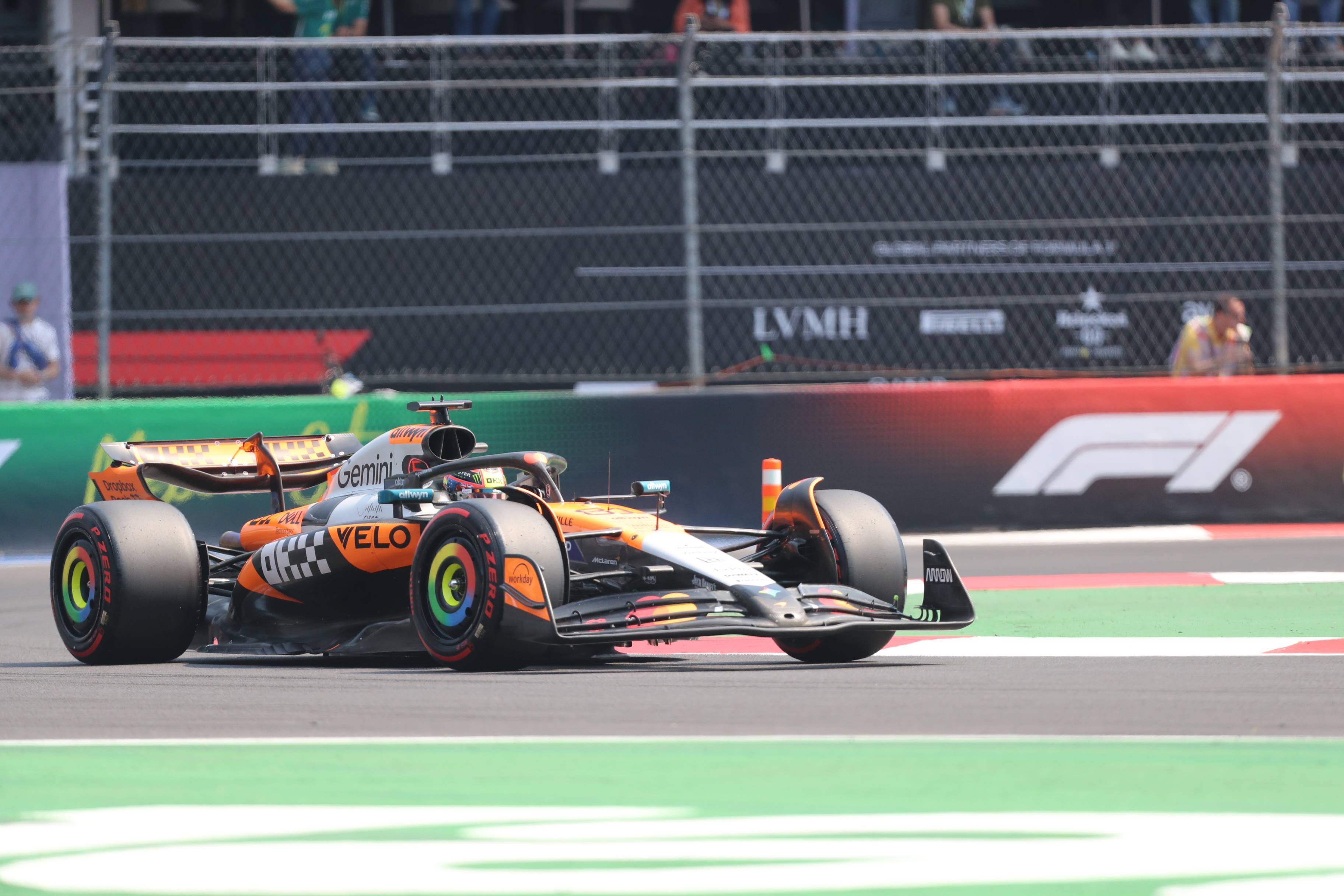 索伯车队轻取红牛二队，皮亚斯特里带队取胜