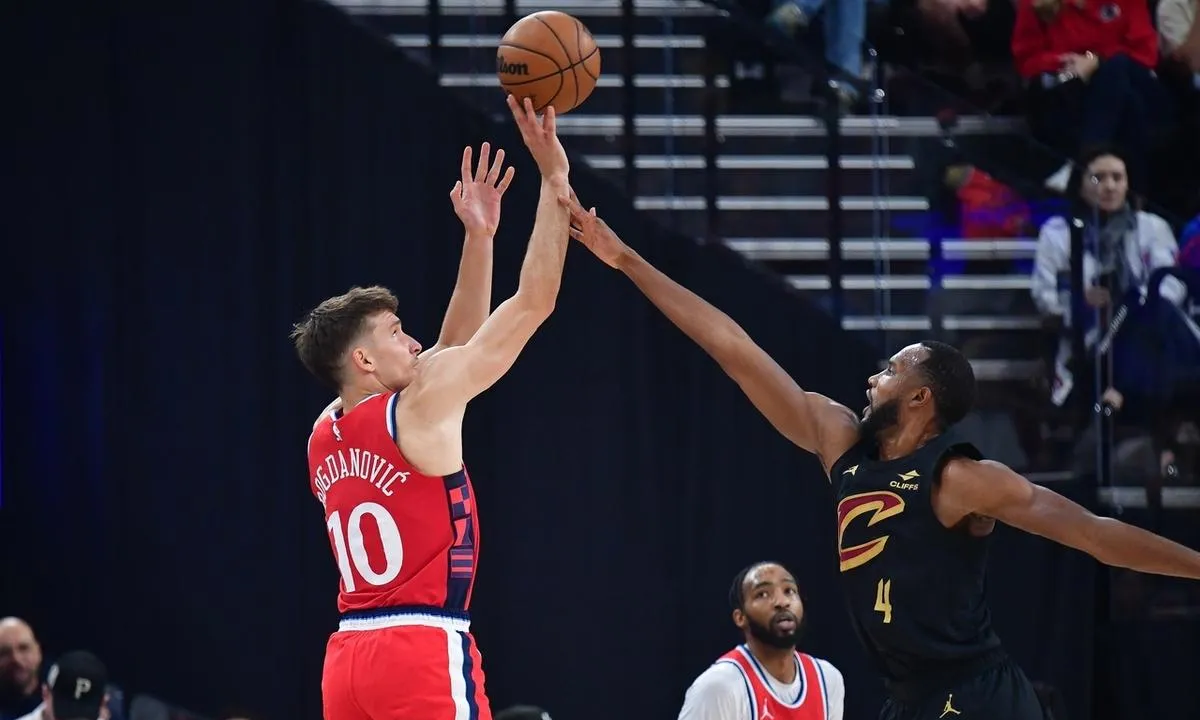 爱游戏官网-快船力克马刺，克莱带队取胜