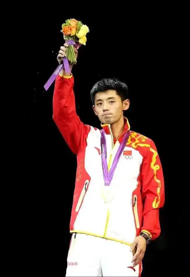 中国队完胜日本队，张继科高光表现