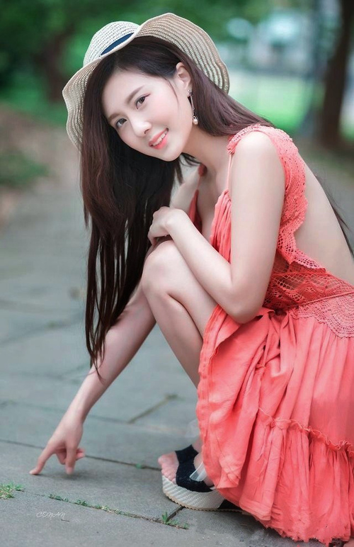 沙漠之证，迪巴拉在卡塔尔对阵哥斯达黎加的焦点战中完成自我救赎