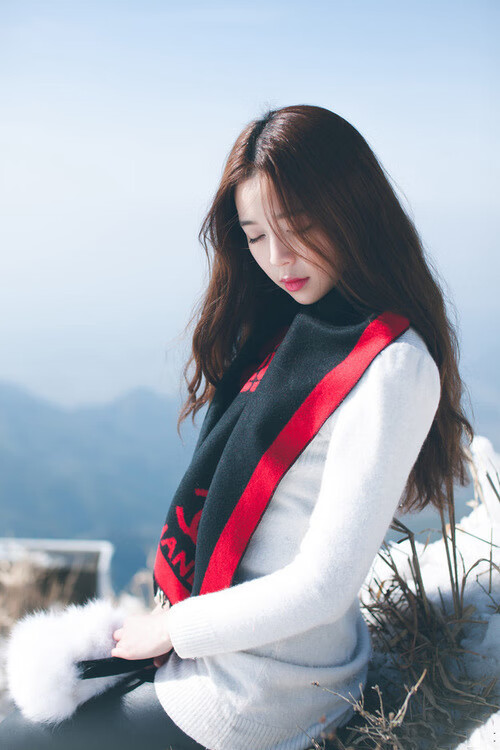 降维打击！文班亚马惊天隔扣撕裂独行侠防线，新王登基之夜