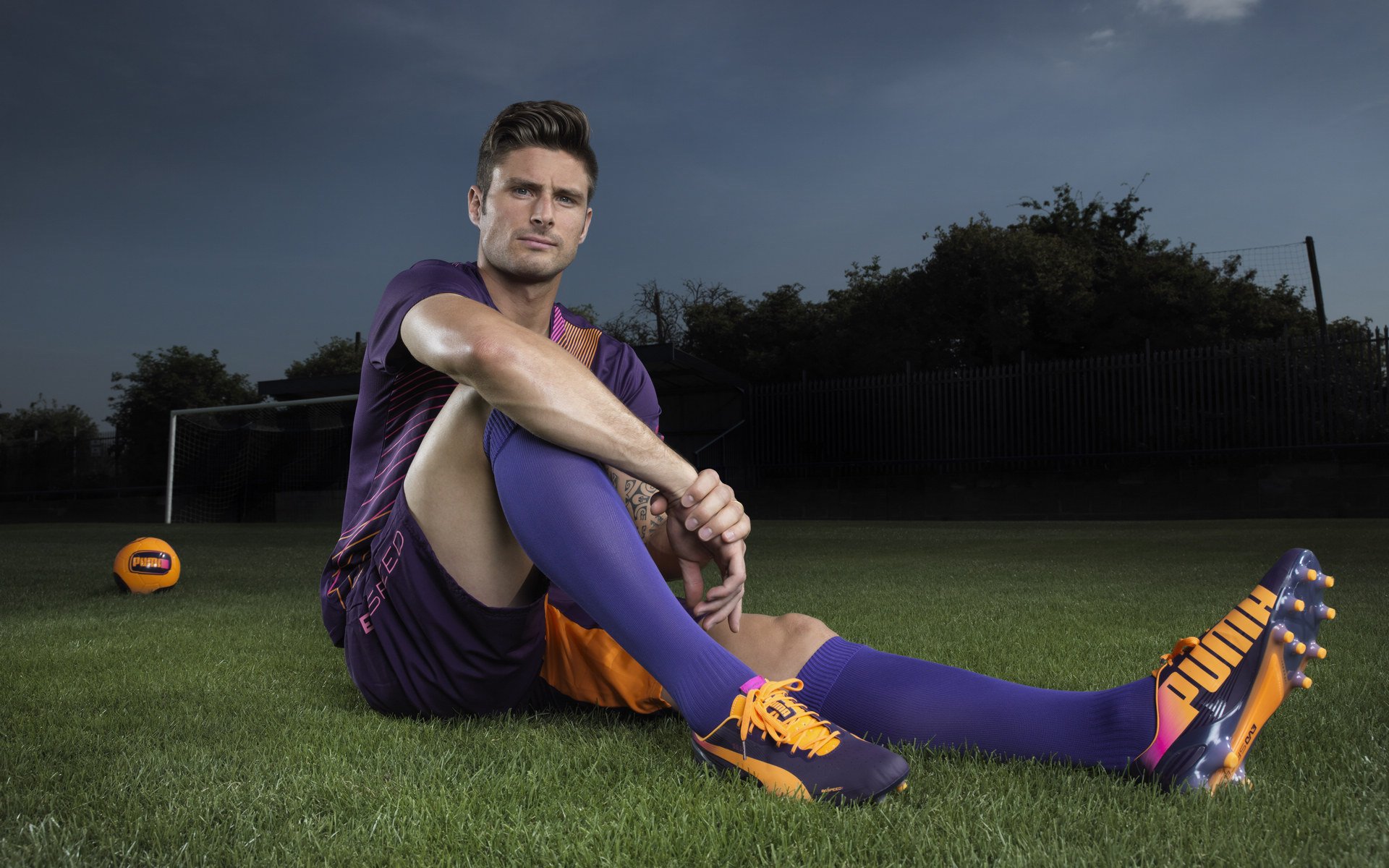 格列兹曼爆发,当阿尔及利亚的赤色热风席卷那不勒斯